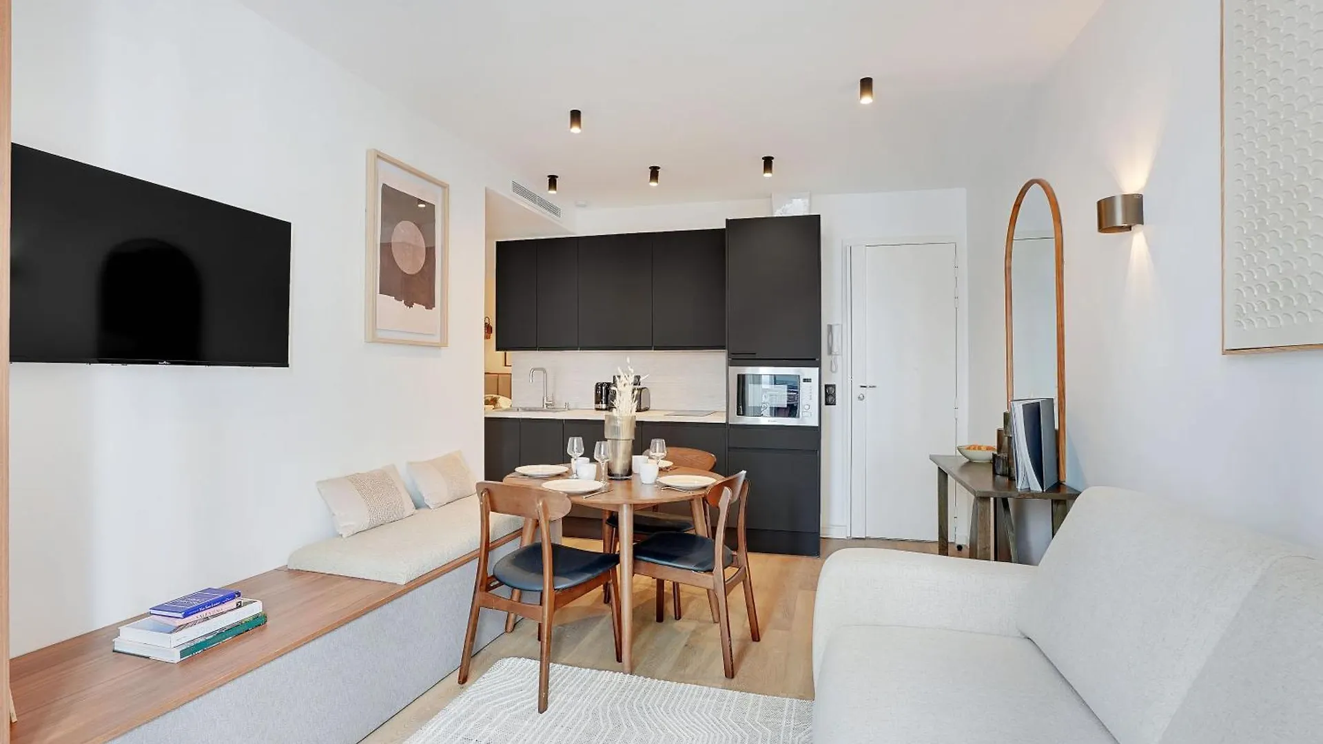 Luxurious Apartment - 2Br-6P - Palais Opera Paris