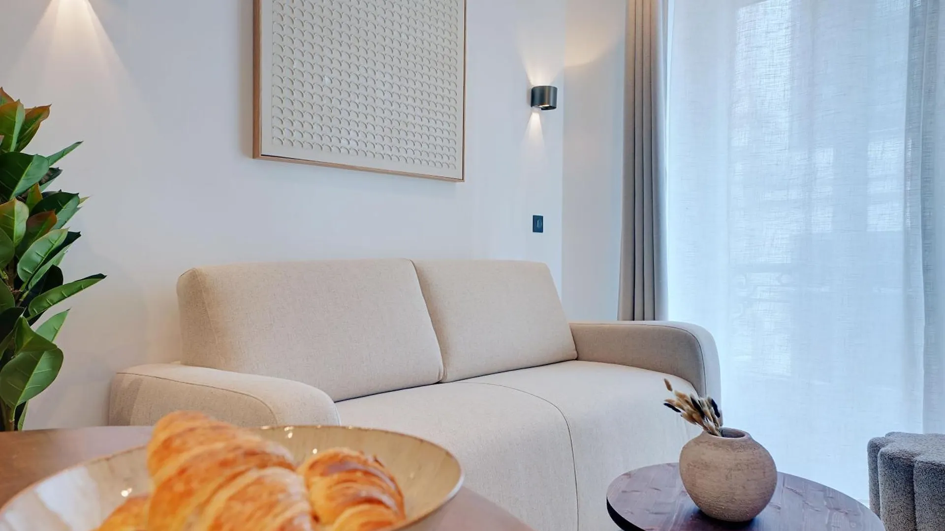 Luxurious Apartment - 2Br-6P - Palais Opera Paris